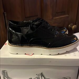 a new day Black Oxfords Sleek Patent Leather